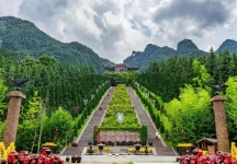 【文旅补贴800元/车】1元畅游神农架 | 车船同行•自驾三峡•探秘神农 | 轻奢自驾/拼车5日游……更多自驾私询