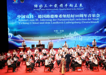 2025艺彩纷呈!宜昌夷陵歌舞团年度精彩回顾