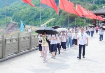 【主题活动】上海市青少年活动中心“行知中国美”2025 少年宫研学三峡游轮营