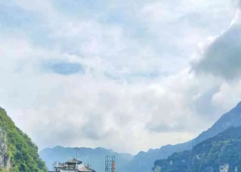 【2025暑期·船奇三峡】乘星际雅典娜游轮游三峡,直升船舱+ 1800元景点全含,一键收藏自然人文顶配路线!