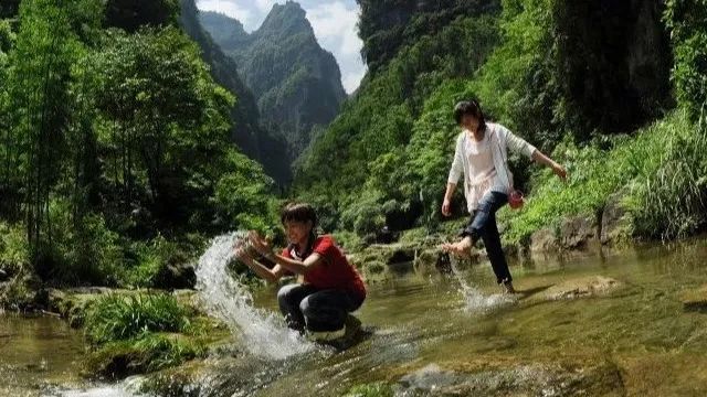 【100户外】宜昌三峡竹海休闲一日游,泛舟圣水湖,观天挂五叠水w15.jpg