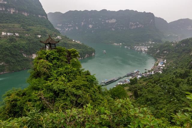 你觉得长江三峡是中国最秀丽的景区吗？w10.jpg