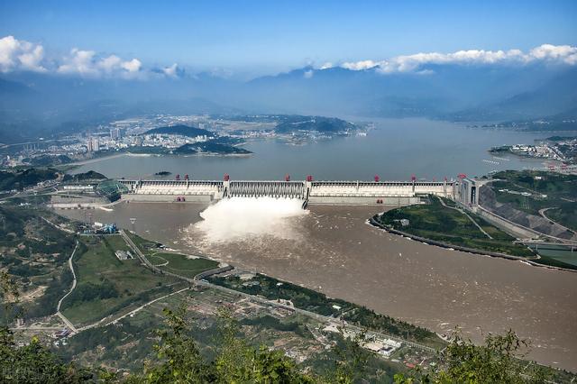 你觉得长江三峡是中国最秀丽的景区吗？w13.jpg