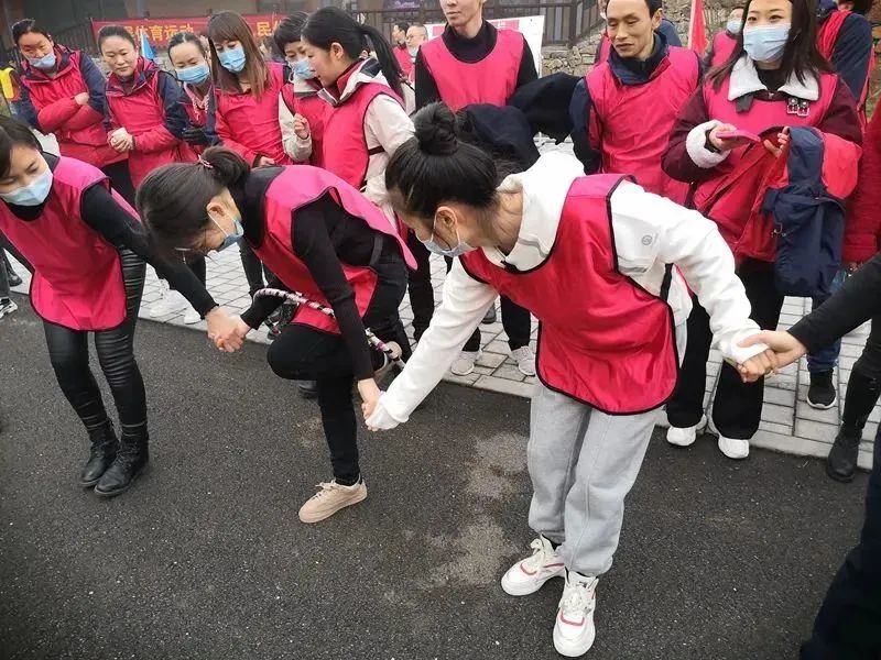 宜昌交旅集团西陵峡片区职工趣味运动会圆满收官,快来get超燃的自己!w30.jpg