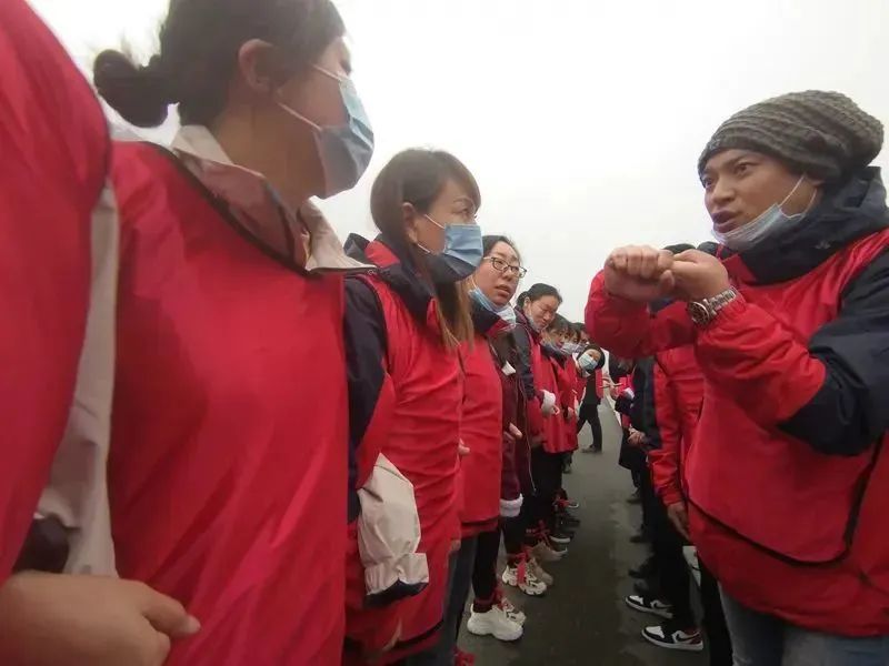 宜昌交旅集团西陵峡片区职工趣味运动会圆满收官,快来get超燃的自己!w49.jpg