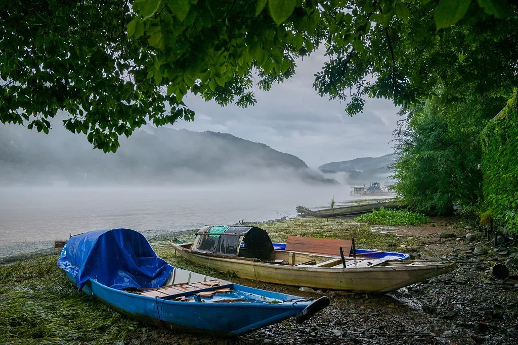 现在才发现,国内旅游真的香w10.jpg