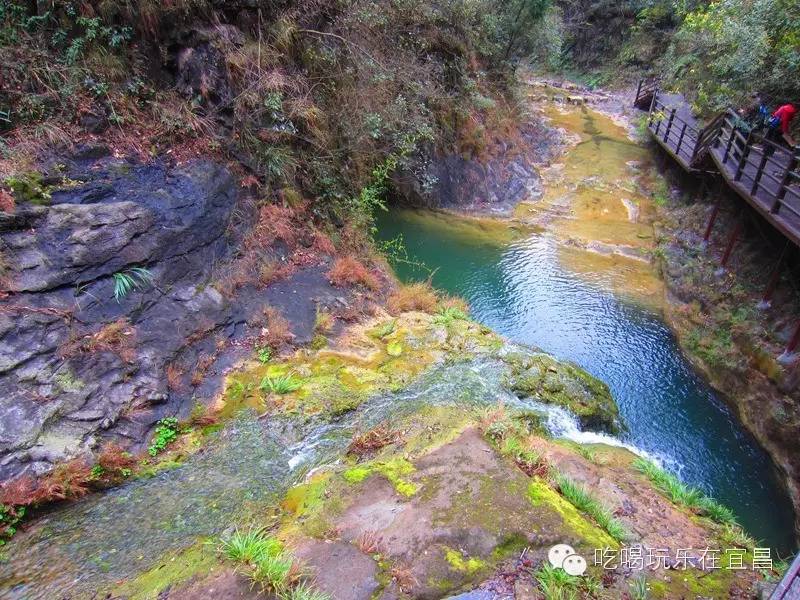 三峡奇谈—奇潭告诉你试营业的景区如何在一天卖出12万+的门票w75.jpg