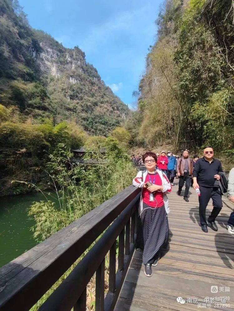 戴巧玲:乘坐三峡游轮  开启休闲之旅(2)w31.jpg