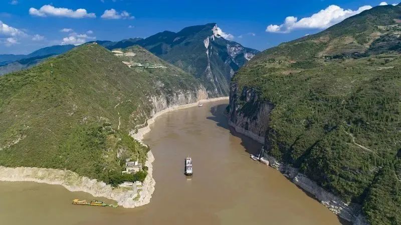 五星豪华邮轮【美维系列】——躺着游长江三峡,享受美国维多利亚服务,开启美好多维生活......w17.jpg