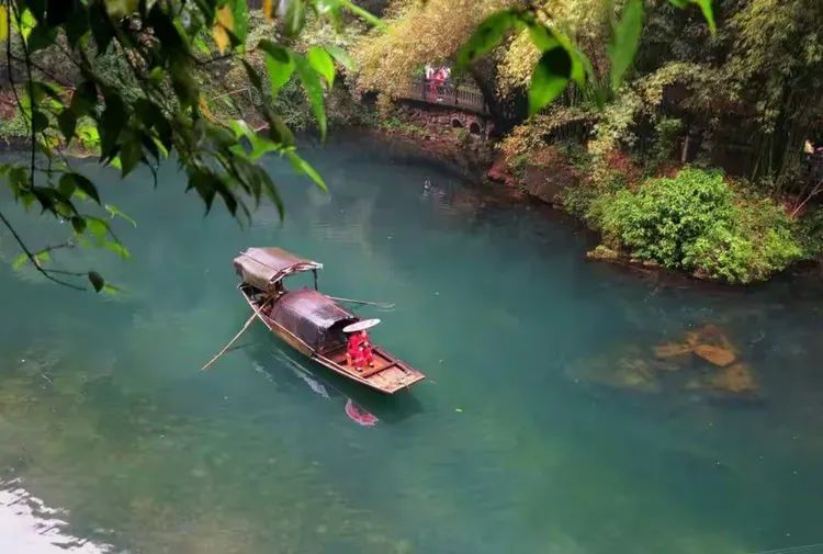 下个季节——我在青山绿水间等你(2025)w64.jpg