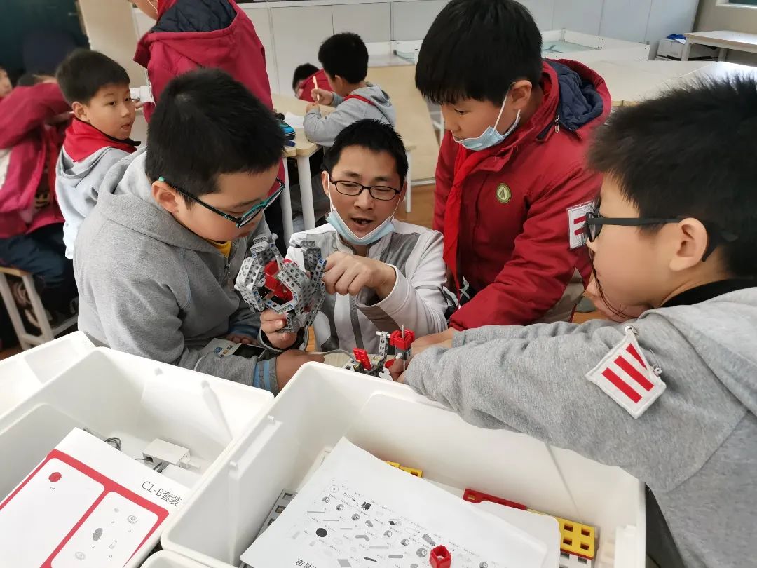 2025年华林小学线上校园开放日w125.jpg