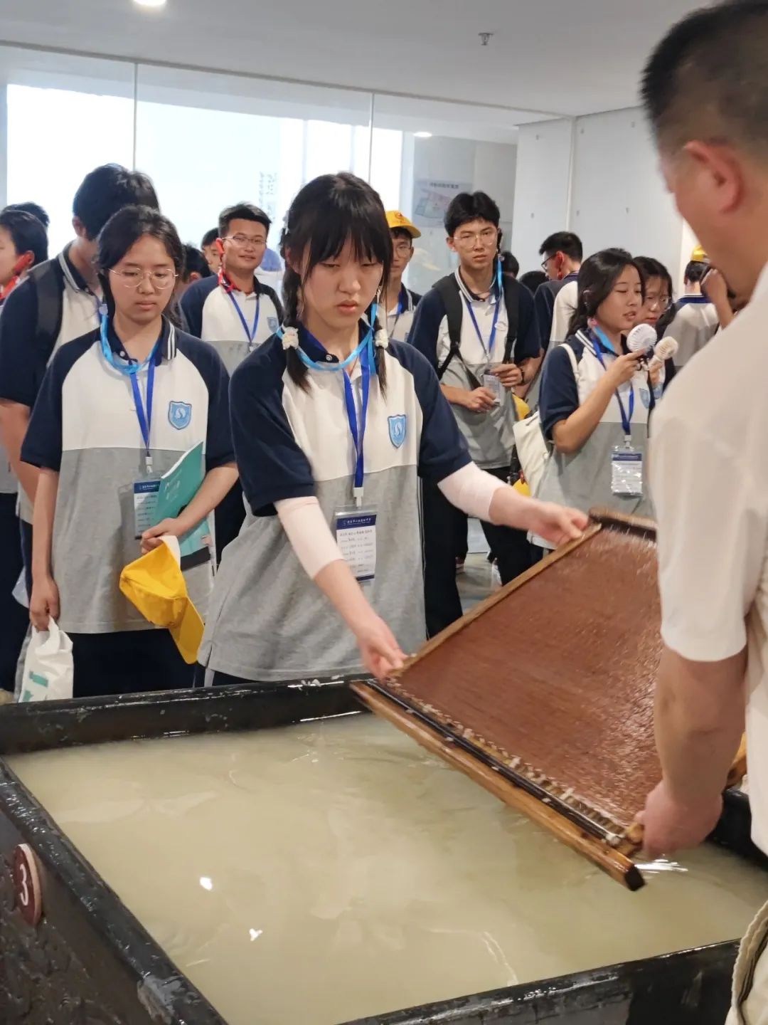 品文化、歆匠心、攀高峰、创世界——宜昌市三峡高级中学高一年级2025年春季研学旅行活动圆满结束!w55.jpg