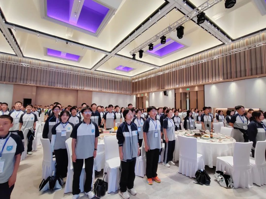 品文化、歆匠心、攀高峰、创世界——宜昌市三峡高级中学高一年级2025年春季研学旅行活动圆满结束!w76.jpg