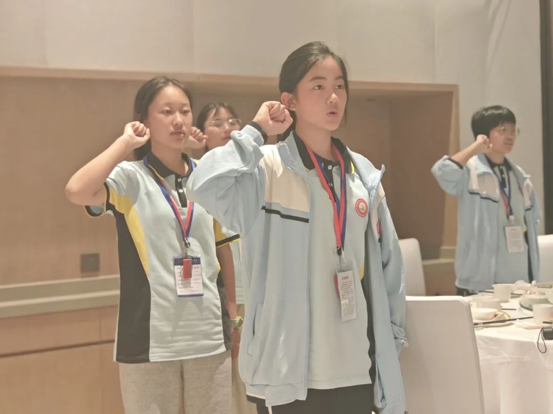 品文化、歆匠心、攀高峰、创世界——宜昌市三峡高级中学高一年级2025年春季研学旅行活动圆满结束!w79.jpg