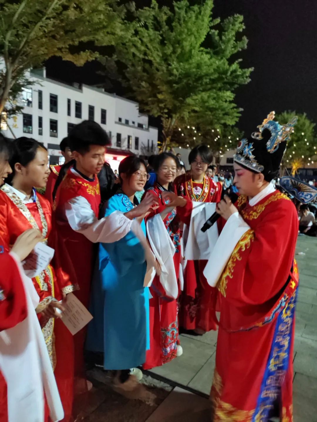 品文化、歆匠心、攀高峰、创世界——宜昌市三峡高级中学高一年级2025年春季研学旅行活动圆满结束!w138.jpg