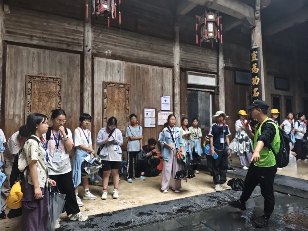 品文化、歆匠心、攀高峰、创世界——宜昌市三峡高级中学高一年级2025年春季研学旅行活动圆满结束!w182.jpg