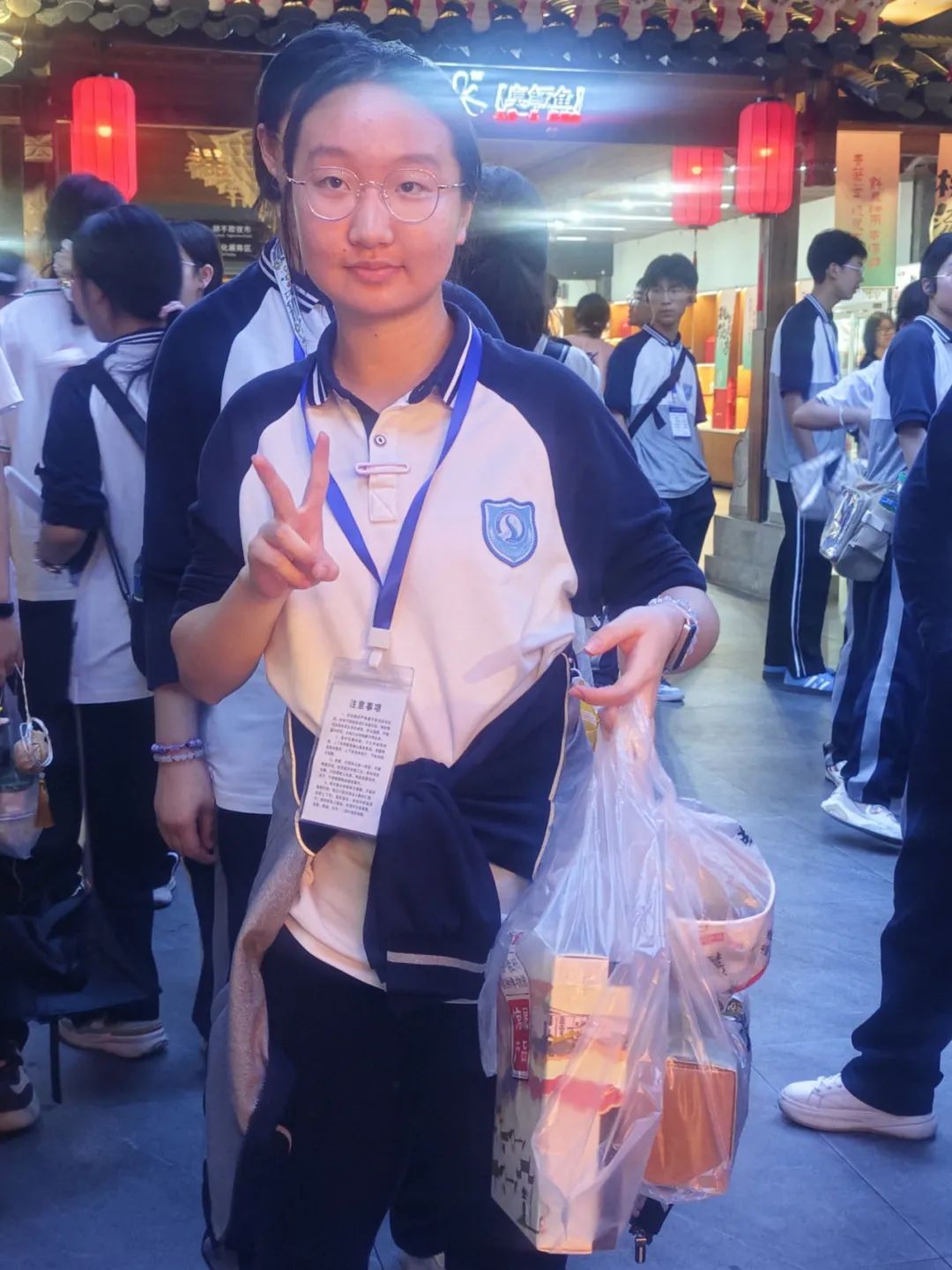 品文化、歆匠心、攀高峰、创世界——宜昌市三峡高级中学高一年级2025年春季研学旅行活动圆满结束!w256.jpg
