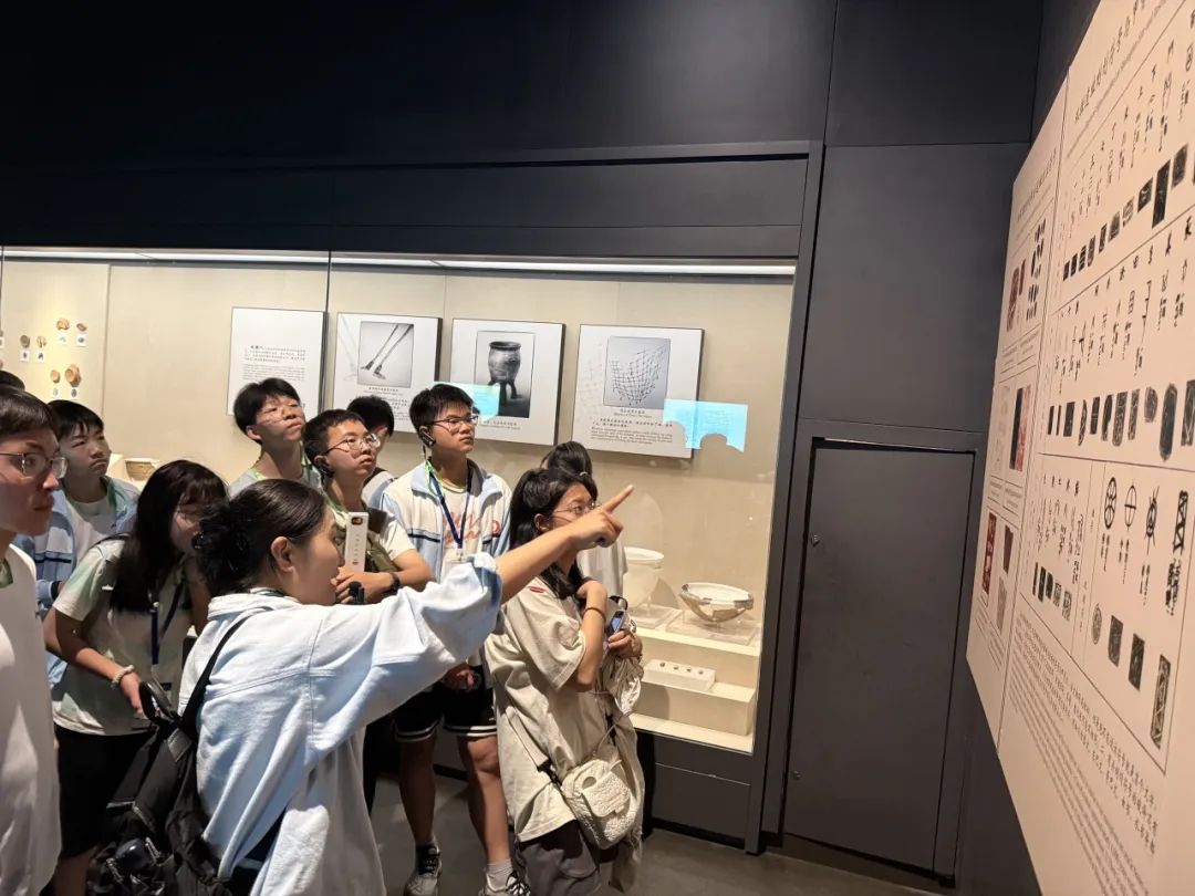 品文化、歆匠心、攀高峰、创世界——宜昌市三峡高级中学高一年级2025年春季研学旅行活动圆满结束!w302.jpg
