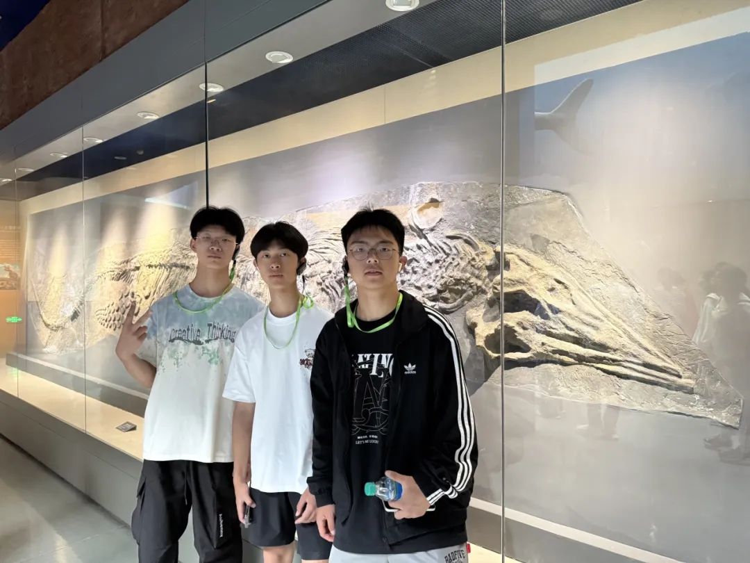 品文化、歆匠心、攀高峰、创世界——宜昌市三峡高级中学高一年级2025年春季研学旅行活动圆满结束!w312.jpg