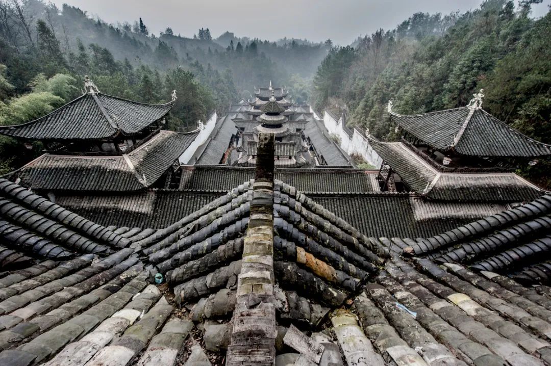 错峰出游 秘境恩施 丨2025-09-01  逃离都市,探索自然之美,挑战“湖北天路”自驾之旅w47.jpg