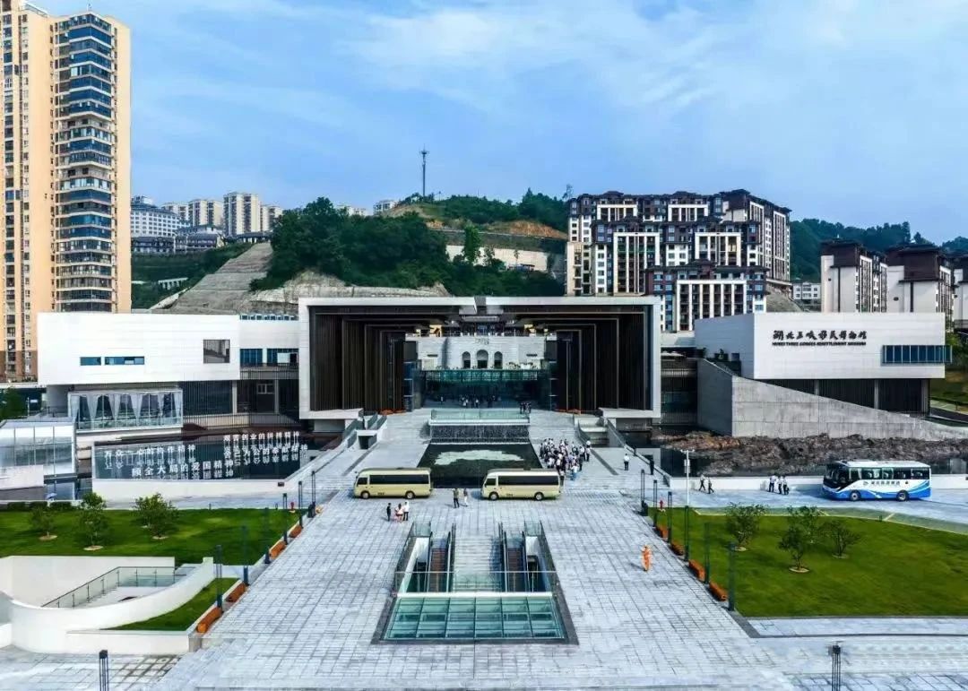 【2025暑期·船奇三峡】乘星际雅典娜游轮游三峡,直升船舱+ 1800元景点全含,一键收藏自然人文顶配路线!w44.jpg