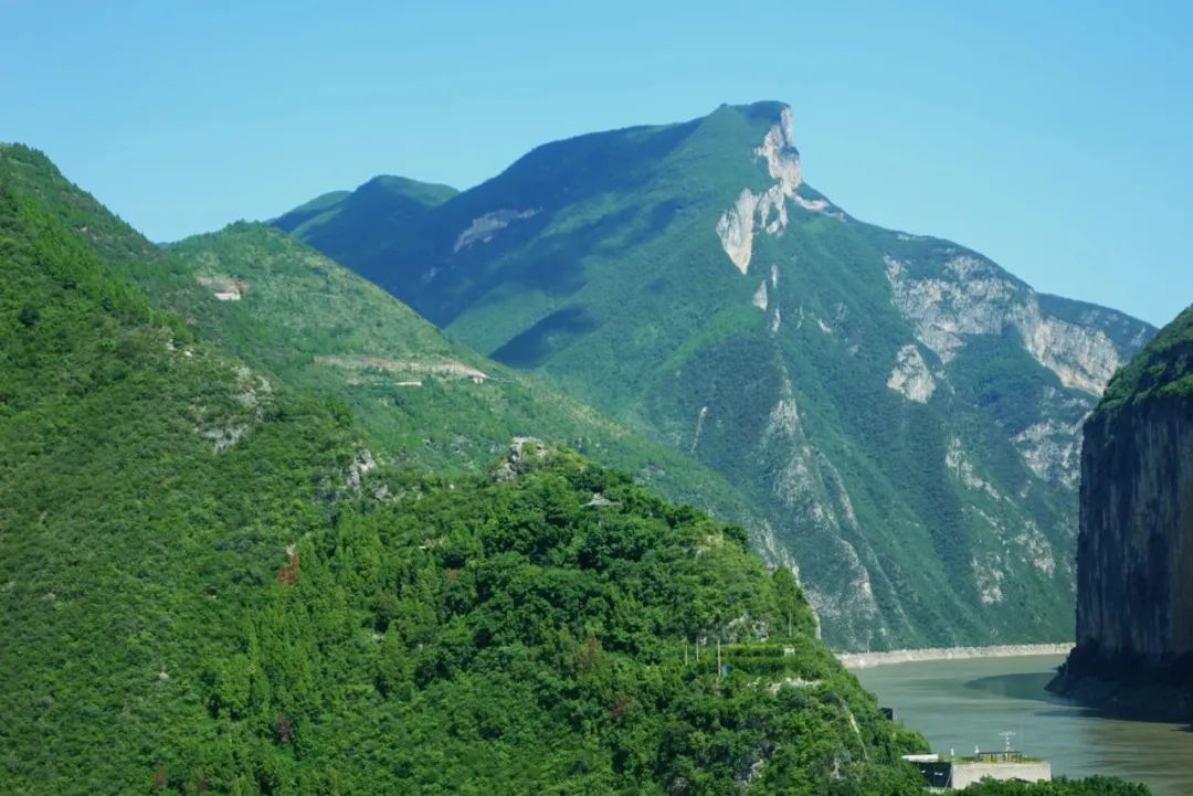 【2025暑期·船奇三峡】乘星际雅典娜游轮游三峡,直升船舱+ 1800元景点全含,一键收藏自然人文顶配路线!w52.jpg