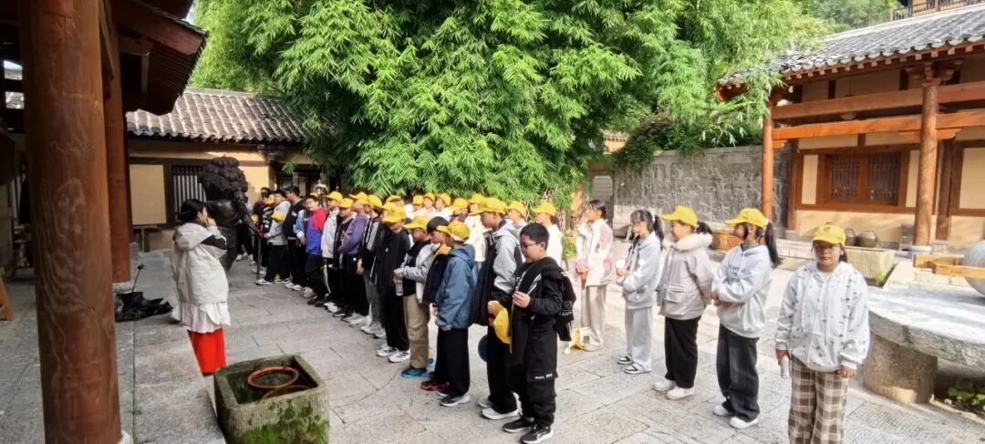夷陵区乐天溪初级中学七年级2025年秋季研学旅行活动圆满结束!w153.jpg