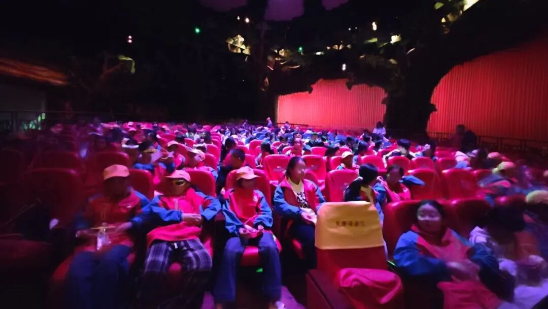 夷陵区乐天溪镇三峡小学六年级2025年秋季研学旅行活动圆满结束!w36.jpg