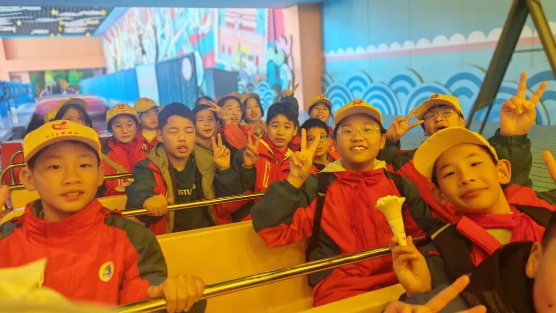夷陵区乐天溪镇三峡小学六年级2025年秋季研学旅行活动圆满结束!w40.jpg