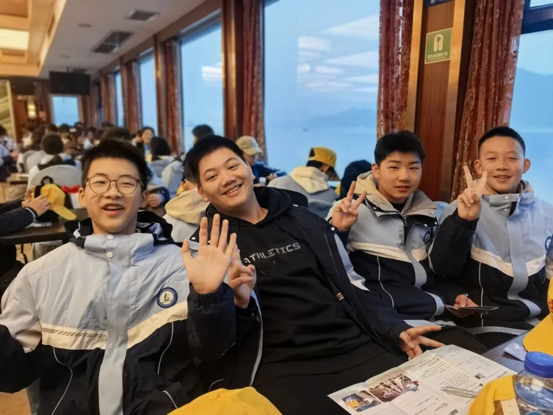宜昌市夷陵区东湖初中八年级2025年秋季研学旅行活动圆满结束!w36.jpg