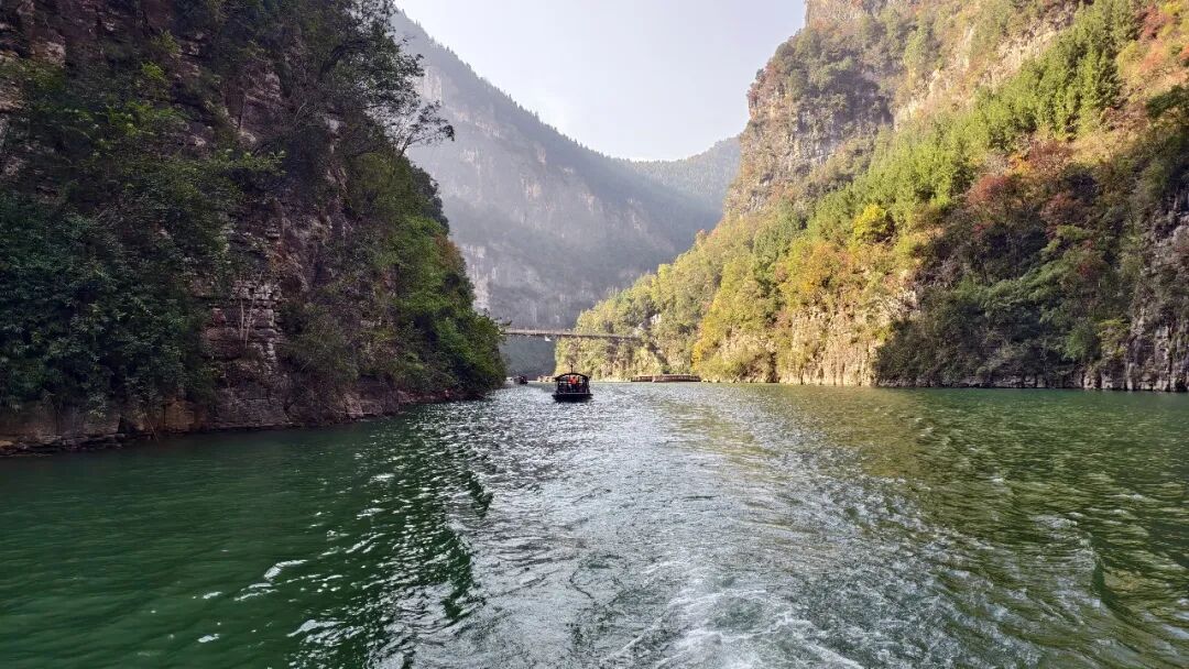 20251203半自驾观赏三峡红叶游记之一乘游轮观赏小三峡&小小三峡w63.jpg