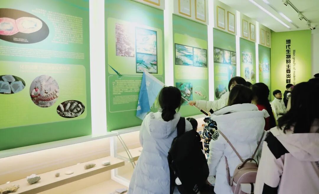 【2026冬令营 || 神农架5日营 】北纬30° 南方滑雪性价比之王,玩转2大雪场玩转,探访“原住民”野生金丝猴w79.jpg