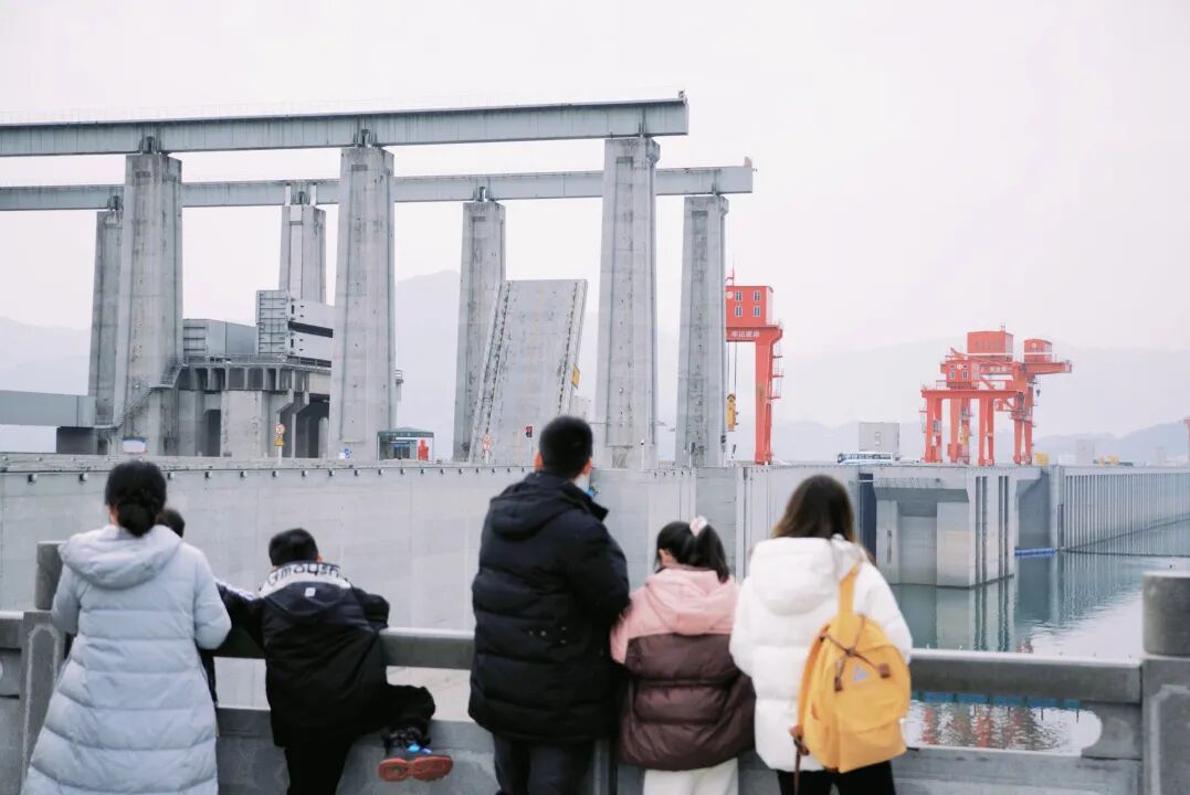 【2026冬令营 || 神农架5日营 】北纬30° 南方滑雪性价比之王,玩转2大雪场玩转,探访“原住民”野生金丝猴w85.jpg