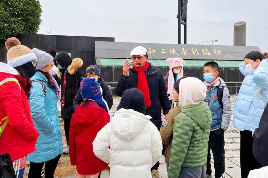 【2026冬令营 || 神农架5日营 】北纬30° 南方滑雪性价比之王,玩转2大雪场玩转,探访“原住民”野生金丝猴w87.jpg