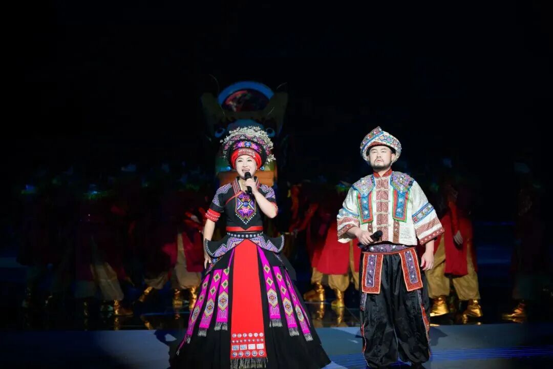 2025艺彩纷呈!宜昌夷陵歌舞团年度精彩回顾w39.jpg