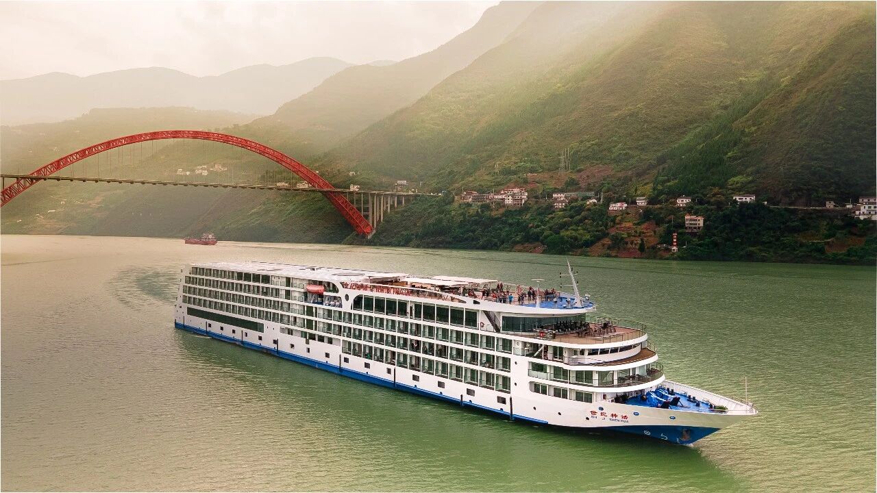长江三峡游轮排行榜公布!1分钟让你了解33艘船优缺点!选船哪还用纠结?w43.jpg